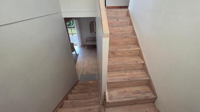 5 Bedroom Property for Sale in Glentana Western Cape